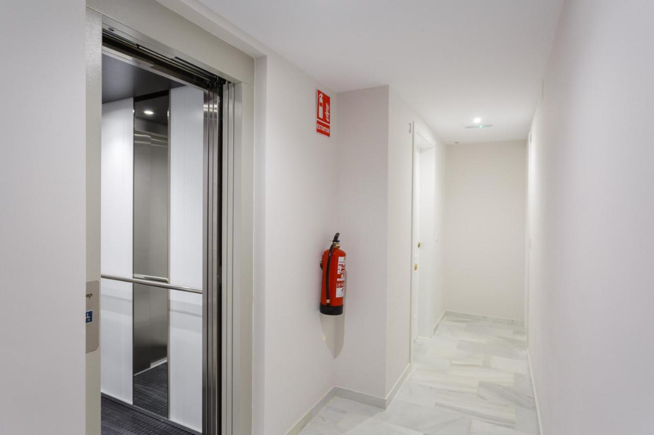 Apartamento El Noble By Cadiz4Rentals المظهر الخارجي الصورة